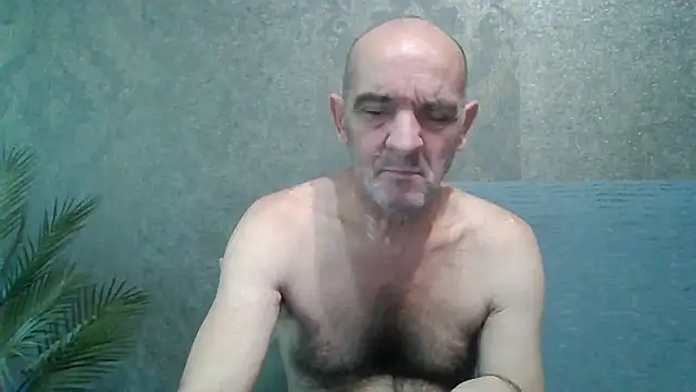 Snapshot of skorpibg65 chatting on 04-27-26, 01:20 skorpibg65 online show from 04-27-26, 01:20