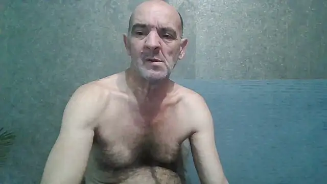 Snapshot of skorpibg65 chatting on 05-09-26, 01:49 skorpibg65 online show from 05-09-26, 01:49