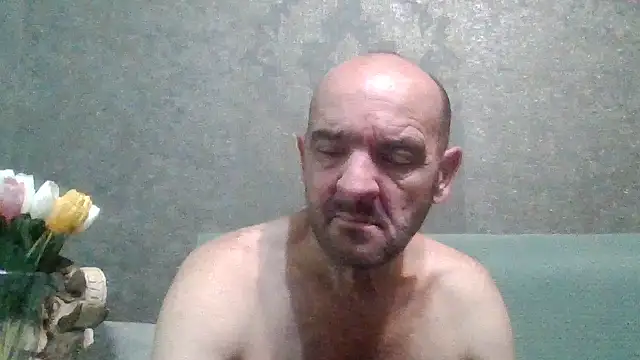 Snapshot of skorpibg65 chatting on 05-26-26, 01:51 skorpibg65 online show from 05-26-26, 01:51