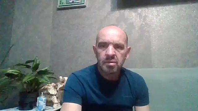 Snapshot of skorpibg65 chatting on 06-01-26, 03:36 skorpibg65 online show from 06-01-26, 03:36