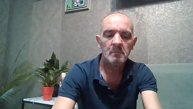 Snapshot of skorpibg65 chatting on 06-26-26, 03:49 skorpibg65 online show from 06-26-26, 03:49