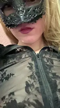 SecretAnni online show from 10-16-25, 07:20