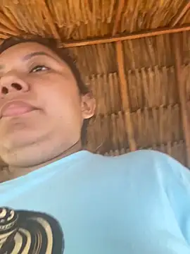 Snapshot of Dellyyymusic chatting on 03-08-26, 05:50 Dellyyymusic online show from 03-08-26, 05:50