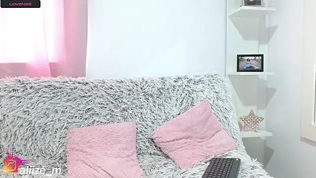 aliicee m online show from 03-12-25, 06:55