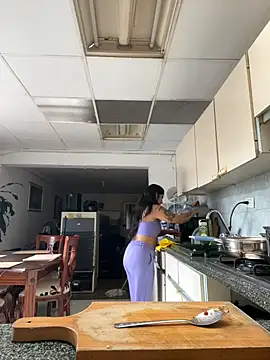 azahar  ziiz online show from 03-18-26, 04:32