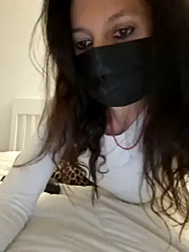 Silvia Zeno online show from 11-28-25, 09:45