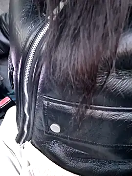 Silvia Zeno online show from 02-10-26, 08:02