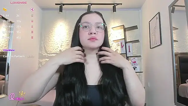Snapshot of megancero chatting on 07-06-26, 12:35 megancero online show from 07-06-26, 12:35