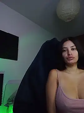 AnnaQueen online show from 10-13-25, 09:04