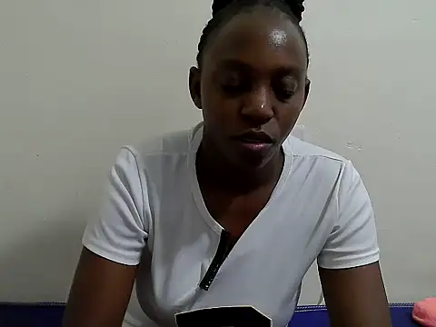 Snapshot of lizbela1 chatting on 07-09-26, 09:30 lizbela1 online show from 07-09-26, 09:30