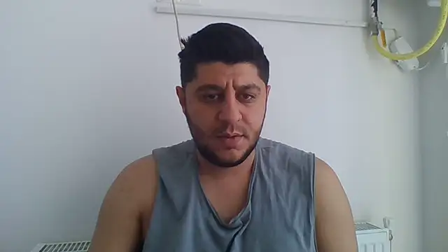 Snapshot of erkekkkadam chatting on 02-09-25, 11:25 erkekkkadam online show from 02-09-25, 11:25