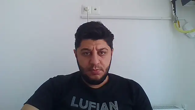 Snapshot of erkekkkadam chatting on 02-27-25, 05:13 erkekkkadam online show from 02-27-25, 05:13