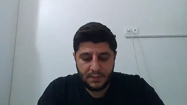 Snapshot of erkekkkadam chatting on 10-29-25, 03:03 erkekkkadam online show from 10-29-25, 03:03