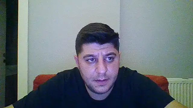erkekkkadam online show from 05-08-26, 10:48