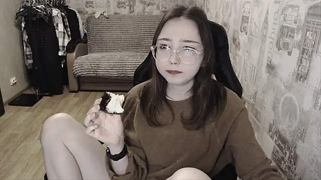 AmeliaKamishiro online show from 01-27-25, 05:15