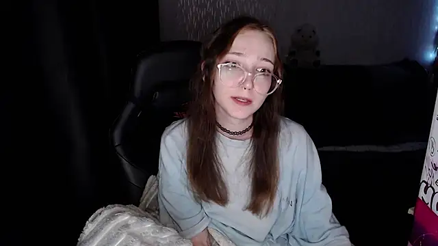 AmeliaKamishiro online show from 09-28-25, 08:36