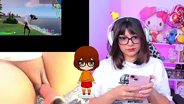 cinna monroll online show from 10-08-25, 03:04