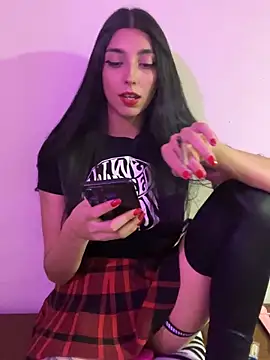 Felicia smok3 online show from 02-18-25, 12:48