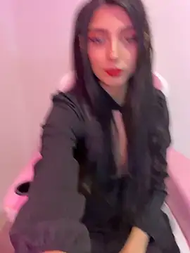 Snapshot of Felicia_smok3 chatting on 05-28-26, 03:48 Felicia smok3 online show from 05-28-26, 03:48
