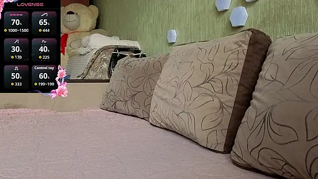 Snapshot of Miss_Flexi_fit chatting on 03-21-26, 09:25 Miss Flexi fit online show from 03-21-26, 09:25