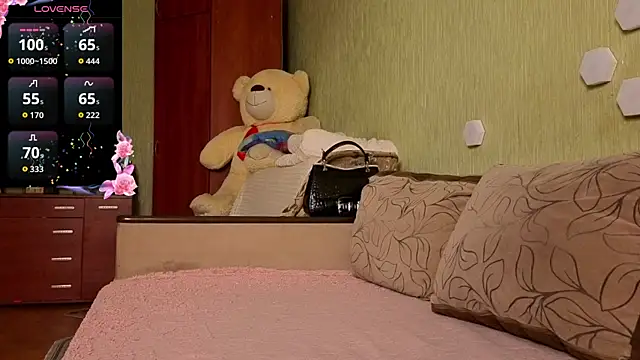 Snapshot of Miss_Flexi_fit chatting on 04-05-26, 04:15 Miss Flexi fit online show from 04-05-26, 04:15