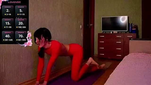 Snapshot of Miss_Flexi_fit chatting on 04-13-26, 08:25 Miss Flexi fit online show from 04-13-26, 08:25