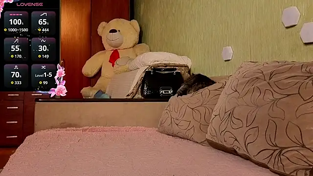 Snapshot of Miss_Flexi_fit chatting on 04-15-26, 07:58 Miss Flexi fit online show from 04-15-26, 07:58