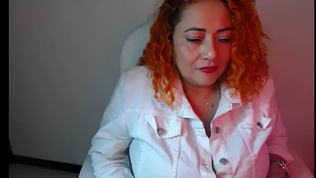 MariaJoseBarraza online show from 10-23-25, 11:03