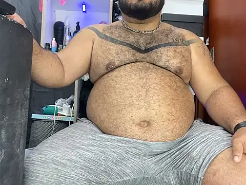 Snapshot of Latino_bigcock chatting on 02-20-25, 03:52 Latino bigcock online show from 02-20-25, 03:52