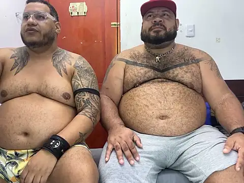 Snapshot of Latino_bigcock chatting on 09-12-25, 01:17 Latino bigcock online show from 09-12-25, 01:17