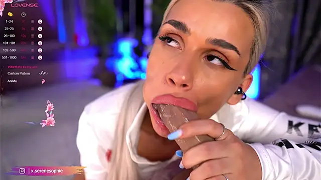 Serene Sophiex online show from 02-05-25, 04:27