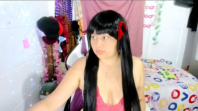 SofiaOlivares online show from 12-21-25, 11:50