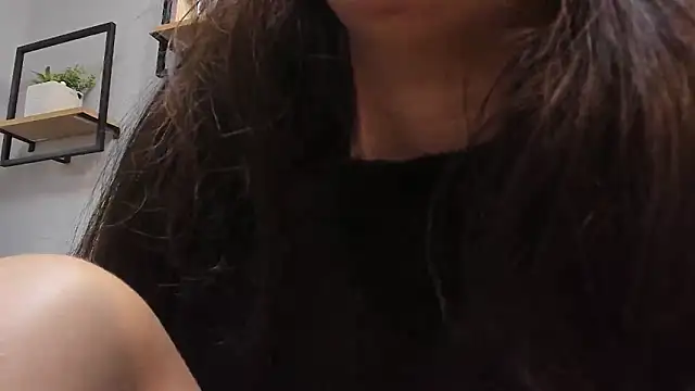 Eva Macalliter online show from 03-16-25, 03:47