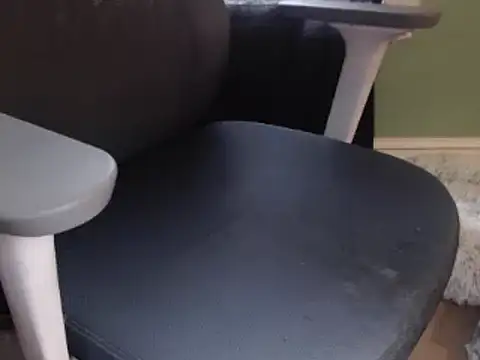 Snapshot of LatinoSized chatting on 12-17-24, 04:11 LatinoSized online show from 12-17-24, 04:11