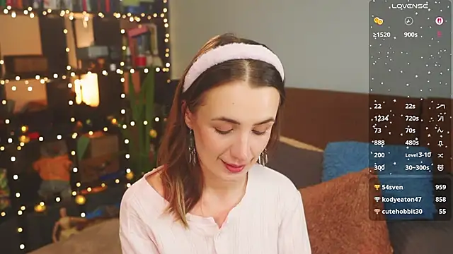 Snapshot of bananya_kitty chatting on 02-08-26, 11:30 bananya kitty online show from 02-08-26, 11:30