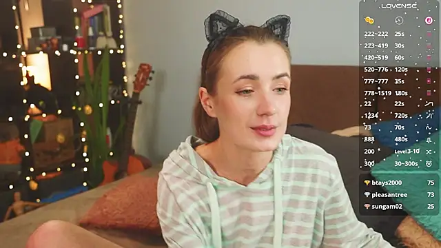 Snapshot of bananya_kitty chatting on 03-12-26, 11:44 bananya kitty online show from 03-12-26, 11:44