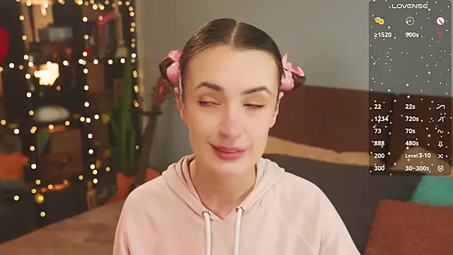 Snapshot of bananya_kitty chatting on 04-15-26, 07:37 bananya kitty online show from 04-15-26, 07:37