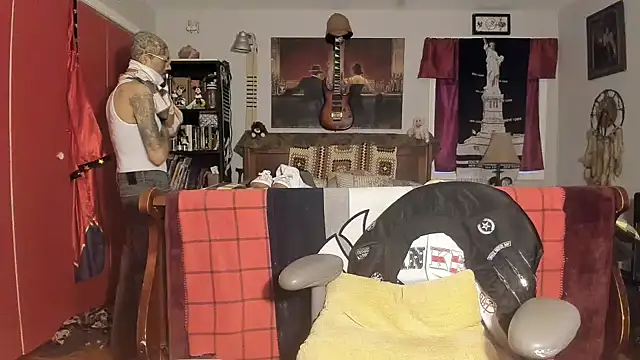 RoosterWabbit online show from 02-27-25, 10:53