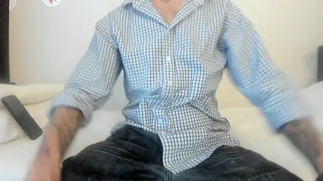 RoosterWabbit online show from 11-05-25, 06:52