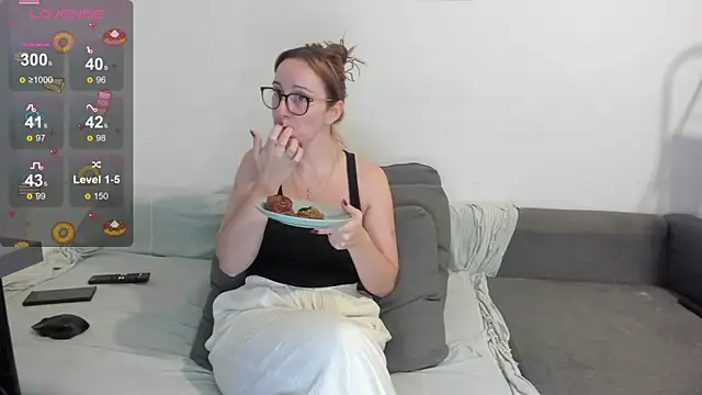 Snapshot of samarakayako chatting on 10-01-25, 09:10 samarakayako online show from 10-01-25, 09:10