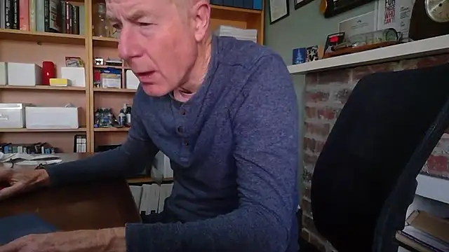 jiggy77777 online show from 09-23-25, 10:57