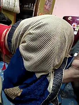 Snapshot of COUPLLE_VILLAGE chatting on 02-02-26, 07:45 COUPLLE VILLAGE online show from 02-02-26, 07:45