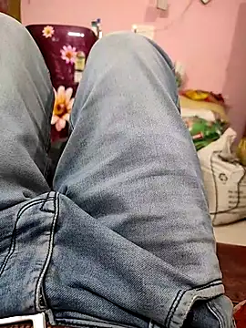 Snapshot of COUPLLE_VILLAGE chatting on 02-12-26, 04:57 COUPLLE VILLAGE online show from 02-12-26, 04:57