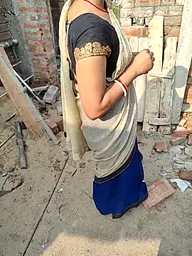 Snapshot of COUPLLE_VILLAGE chatting on 02-21-26, 03:29 COUPLLE VILLAGE online show from 02-21-26, 03:29