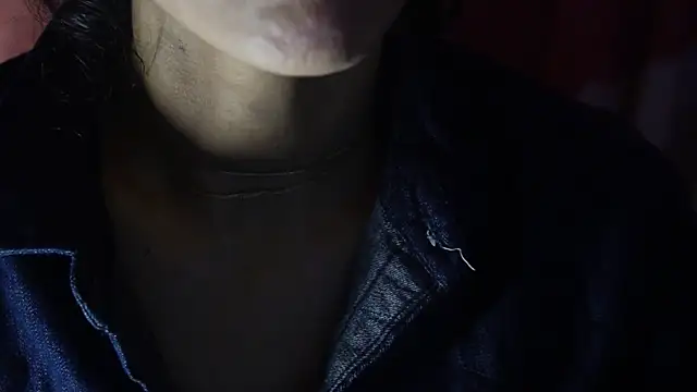 Snapshot of -AyeshaSinghania- chatting on 11-27-25, 10:50 -AyeshaSinghania- online show from 11-27-25, 10:50