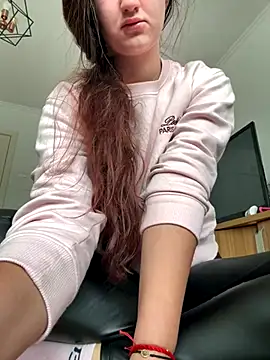 Snapshot of Fortune_888 chatting on 11-25-25, 08:25 Fortune 888 online show from 11-25-25, 08:25