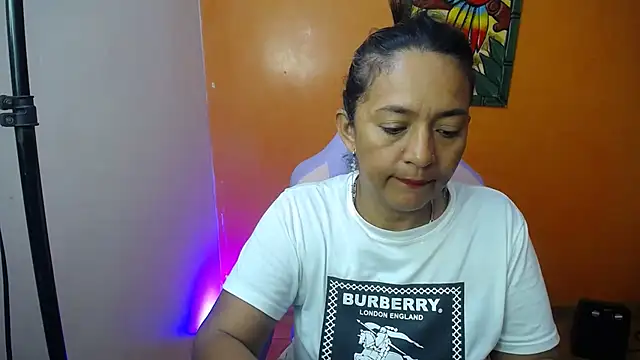 daleska ayala 1 online show from 02-01-25, 04:44