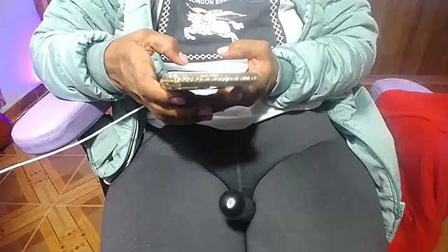 daleska ayala 1 online show from 02-25-25, 07:14