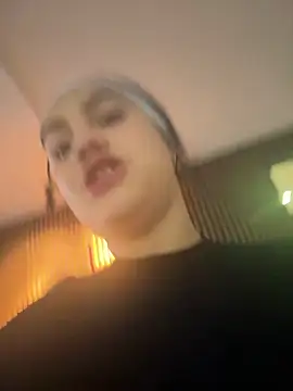 emily roberts1 online show from 12-28-24, 12:35