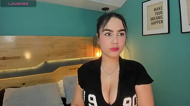 emily roberts1 online show from 01-28-25, 12:32